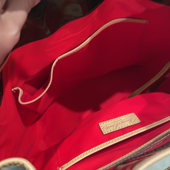 Dooney & Bourke Italian Patent Drawstring Signature Leathers Patent Collection - Picture 7 of 14
